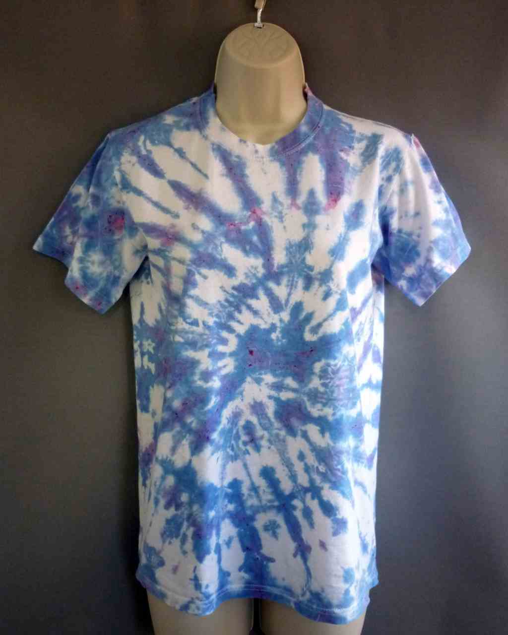 Brand New FRUIT OF THE LOOM Blue Red Tie Dye T Shirt Classic Fit Size S UK 6 - 8