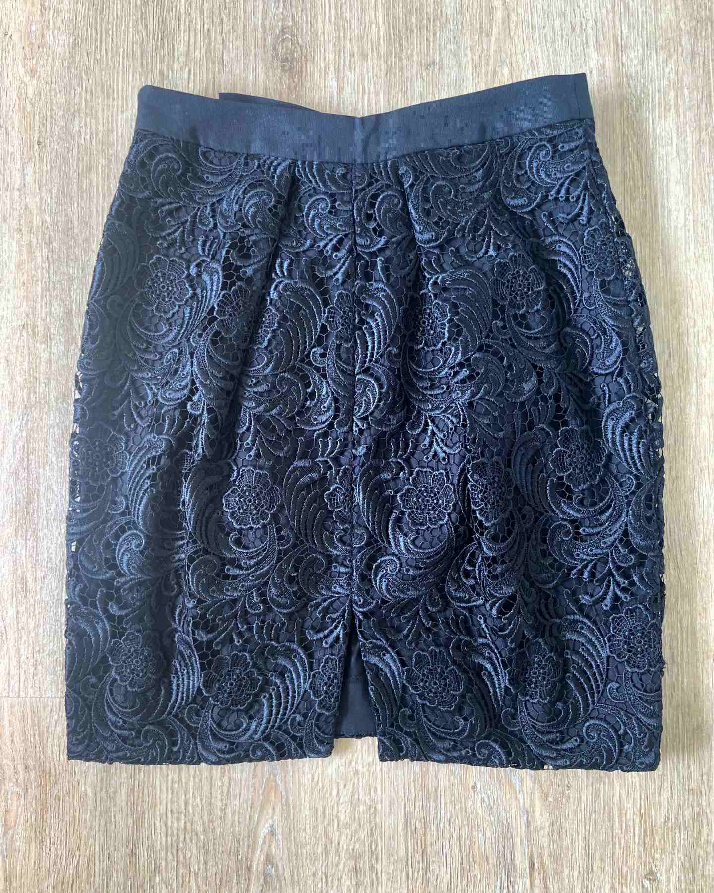 Black RIVER ISLAND Lace Straight Pencil Skirt with Bow Detail, Ex Con, Size UK8 - Image 2