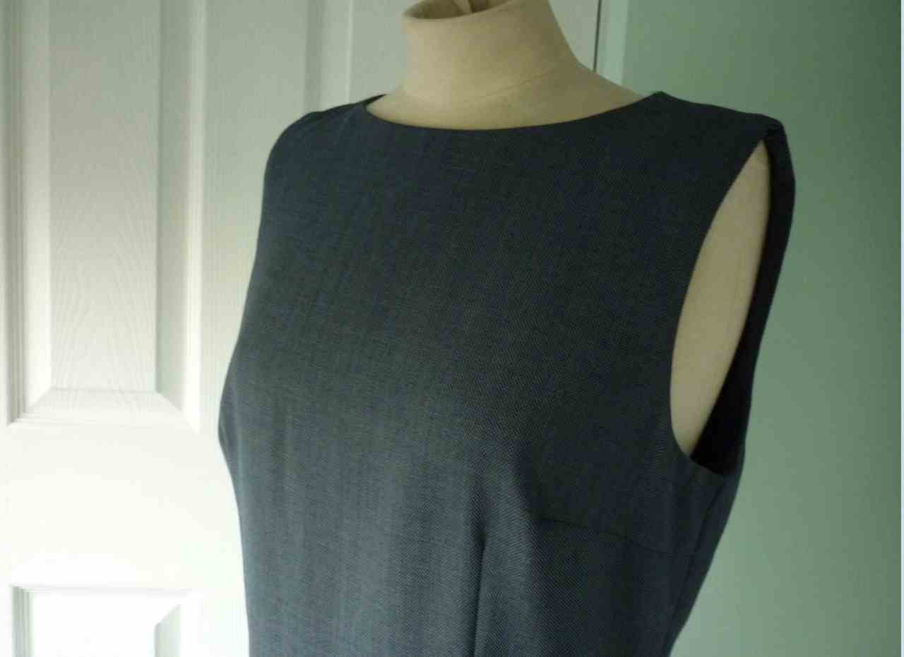 Blue Shift Dress and Jacket Suit NEXT, Size 12/14, Wool Blend, Excellent Condition - Image 9