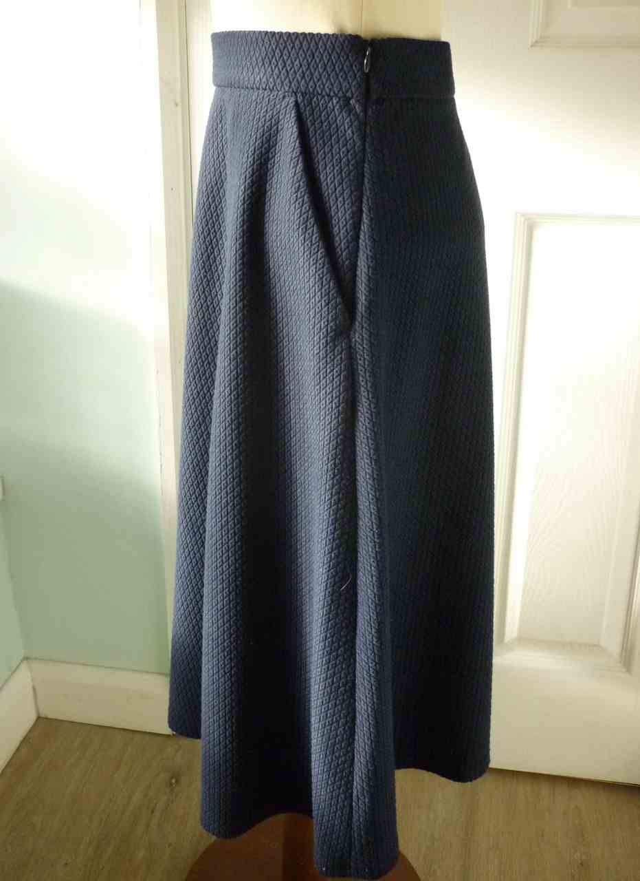 Navy Blue A Line Midi Skirt by TU. Size UK12. Nice Quality Cut and Fabric, Excellent Condition - Image 3