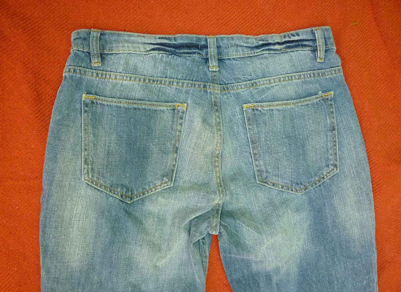 New Faded Blue Denim Boyfriend Jeans UK 10 38 F&F Narrow Leg Embroidered Detail - Image 5