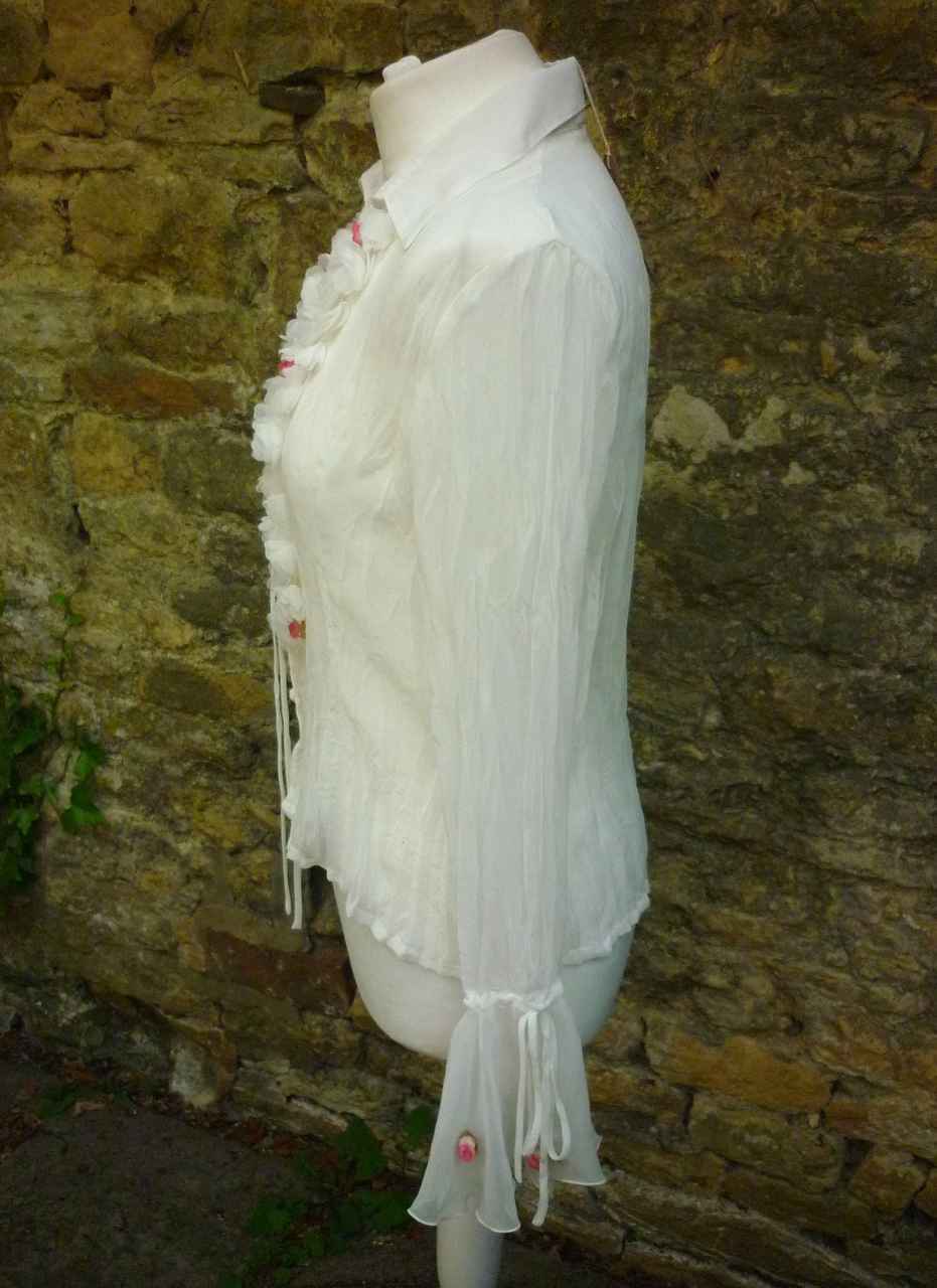 White Sheer Chiffon Blouse CORONETS AND QUEENS S Size 8/10 36/38 Rosebud Embellished - Image 3