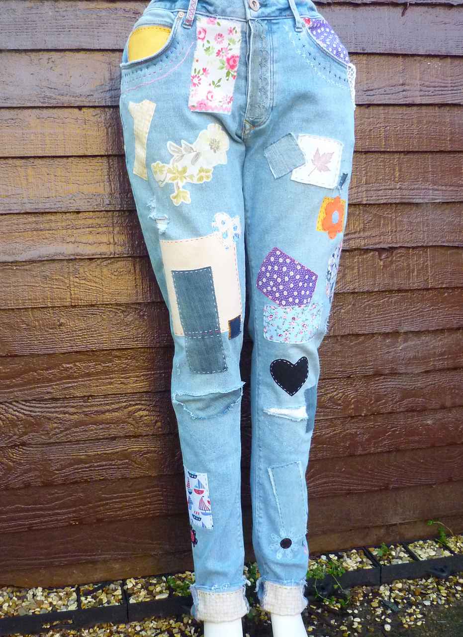 How to Customise your Jeans with a Vintage Patch Iron on Patching Decor Kit Vintage Patch