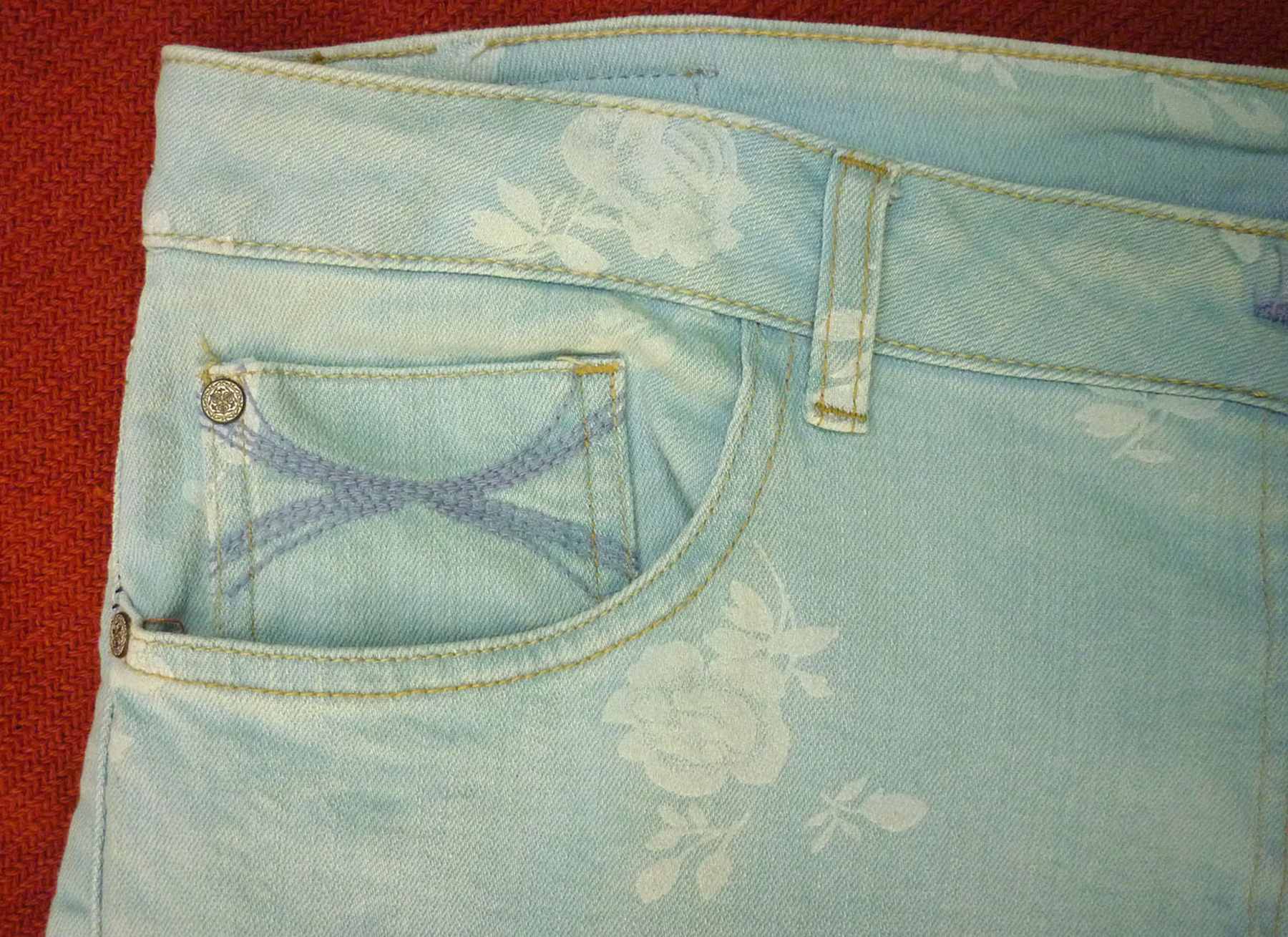 Faded Blue Jeans with Rose Motif FALMER HERITAGE UK18 Narrow Leg - Image 4