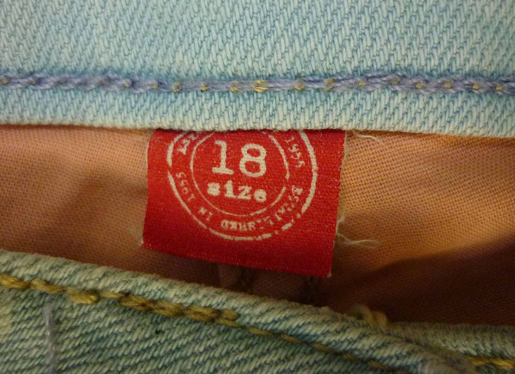 Faded Blue Jeans with Rose Motif FALMER HERITAGE UK18 Narrow Leg - Image 6
