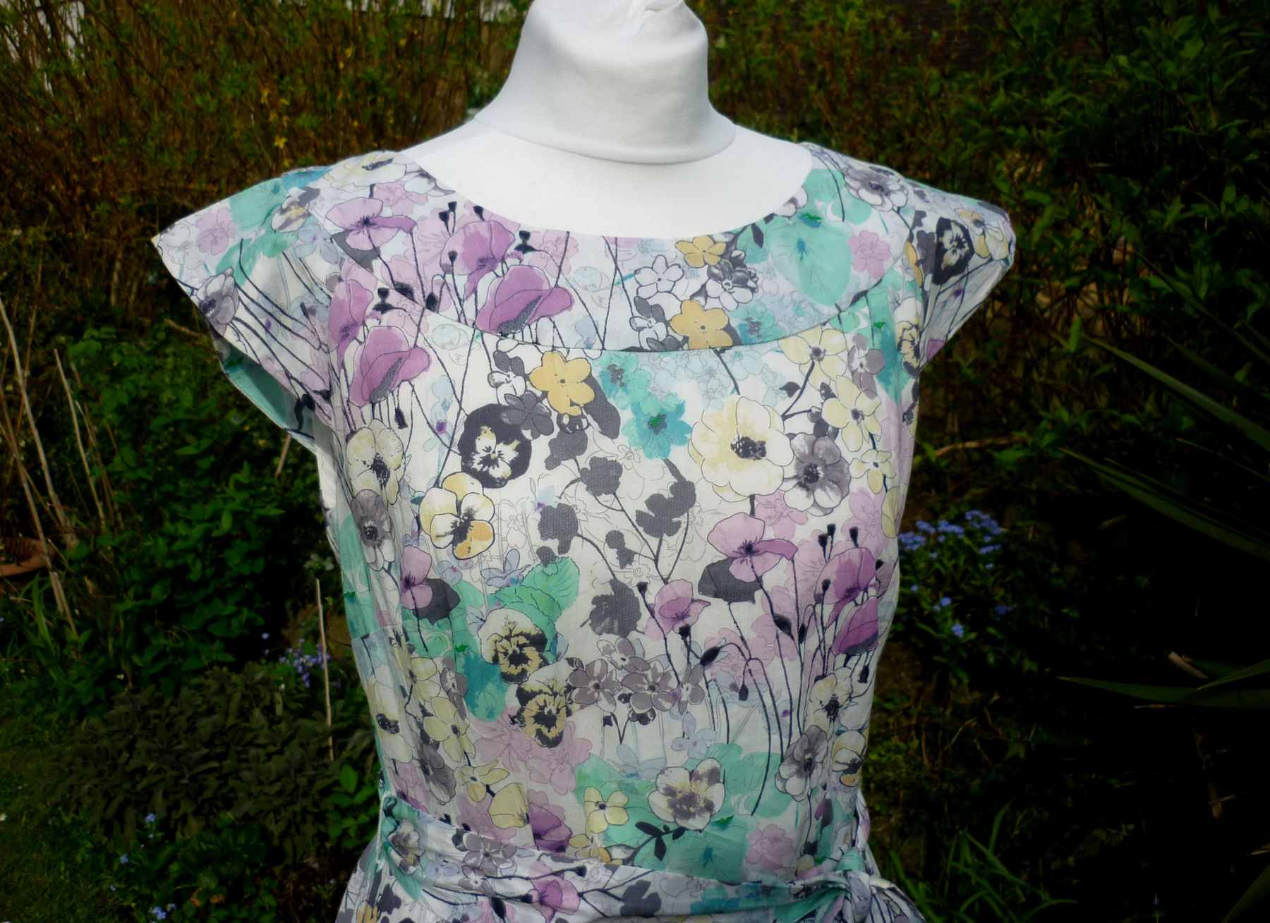 Green Pink Pansy Print Retro Style Dress LAURA ASHLEY UK12 (38) Cotton Fit and Flare Midi - Image 7