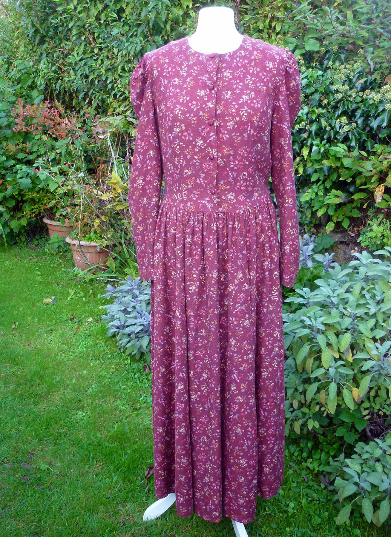 Brown Floral Long Dress 1980s Vintage LAURA ASHLEY Size 12 (38) Viscose  Wool Maxi  Vintage Patch