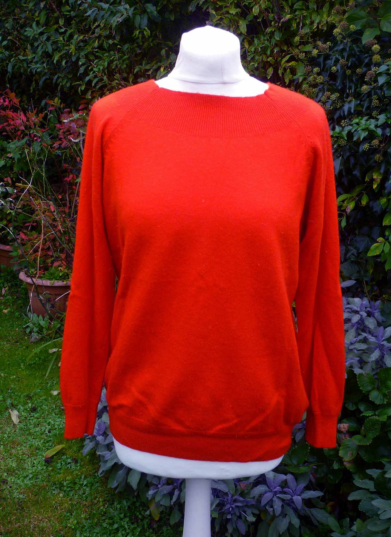 Red Pure Cashmere Jumper JAEGER UK14 (40) L Round Neck Long Sleeve