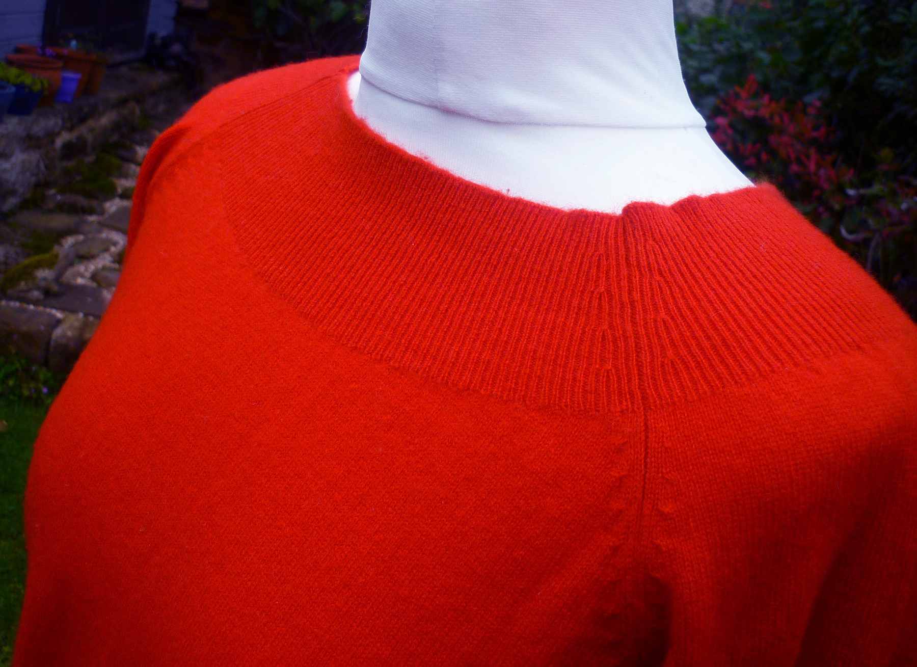 Red Pure Cashmere Jumper JAEGER UK14 (40) L Round Neck Long Sleeve - Image 5