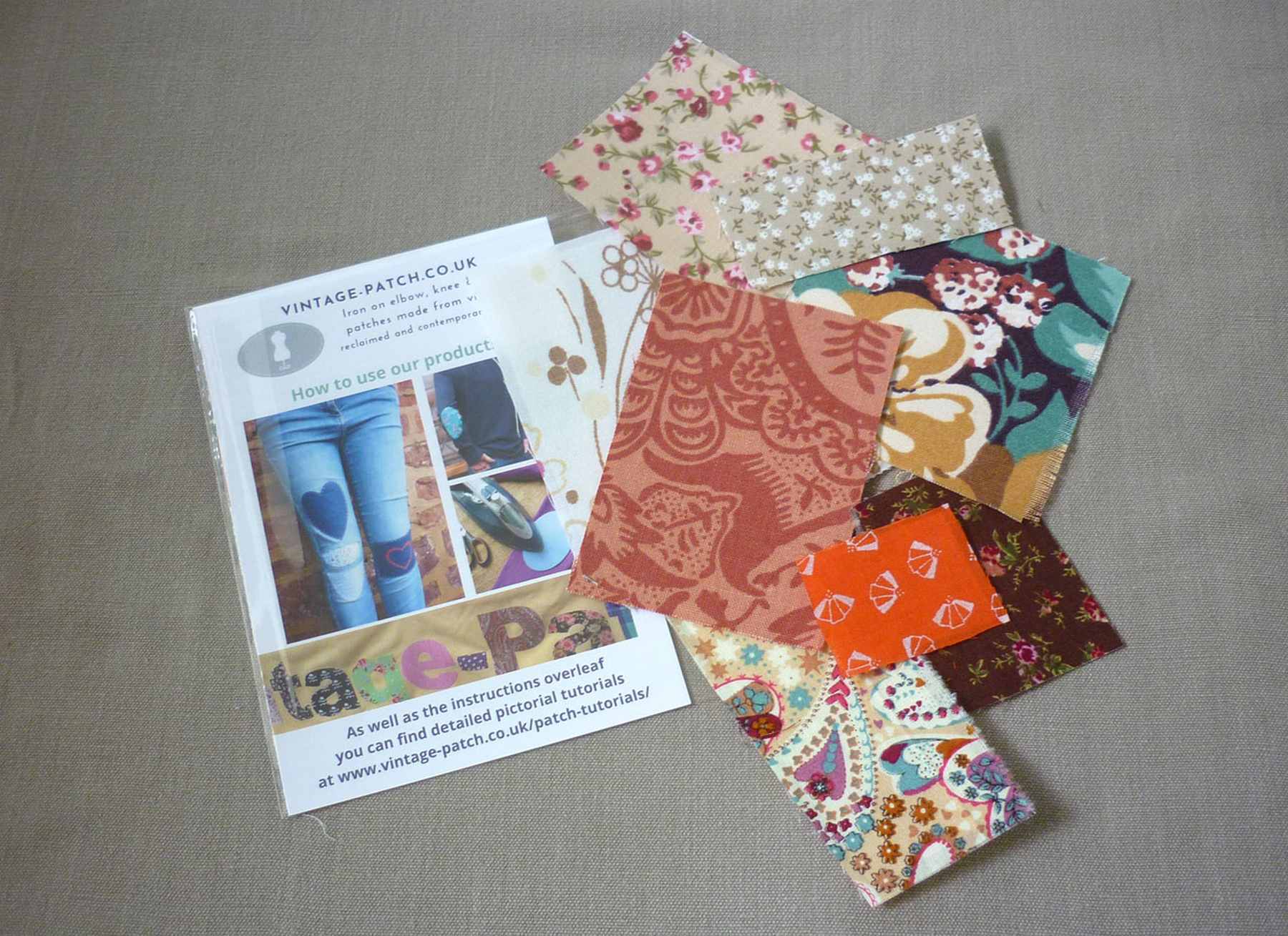 Vintage-Patch Iron & Sew Brown Shades Floral Cotton Fray Edge Patch Kit