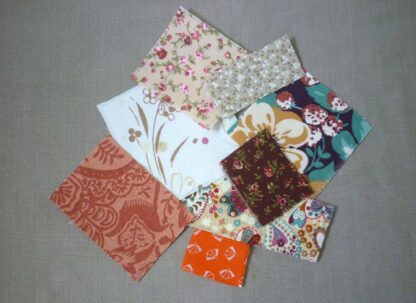 Vintage-Patch Iron & Sew Brown Shades Floral Cotton Fray Edge Patch Kit - Image 2