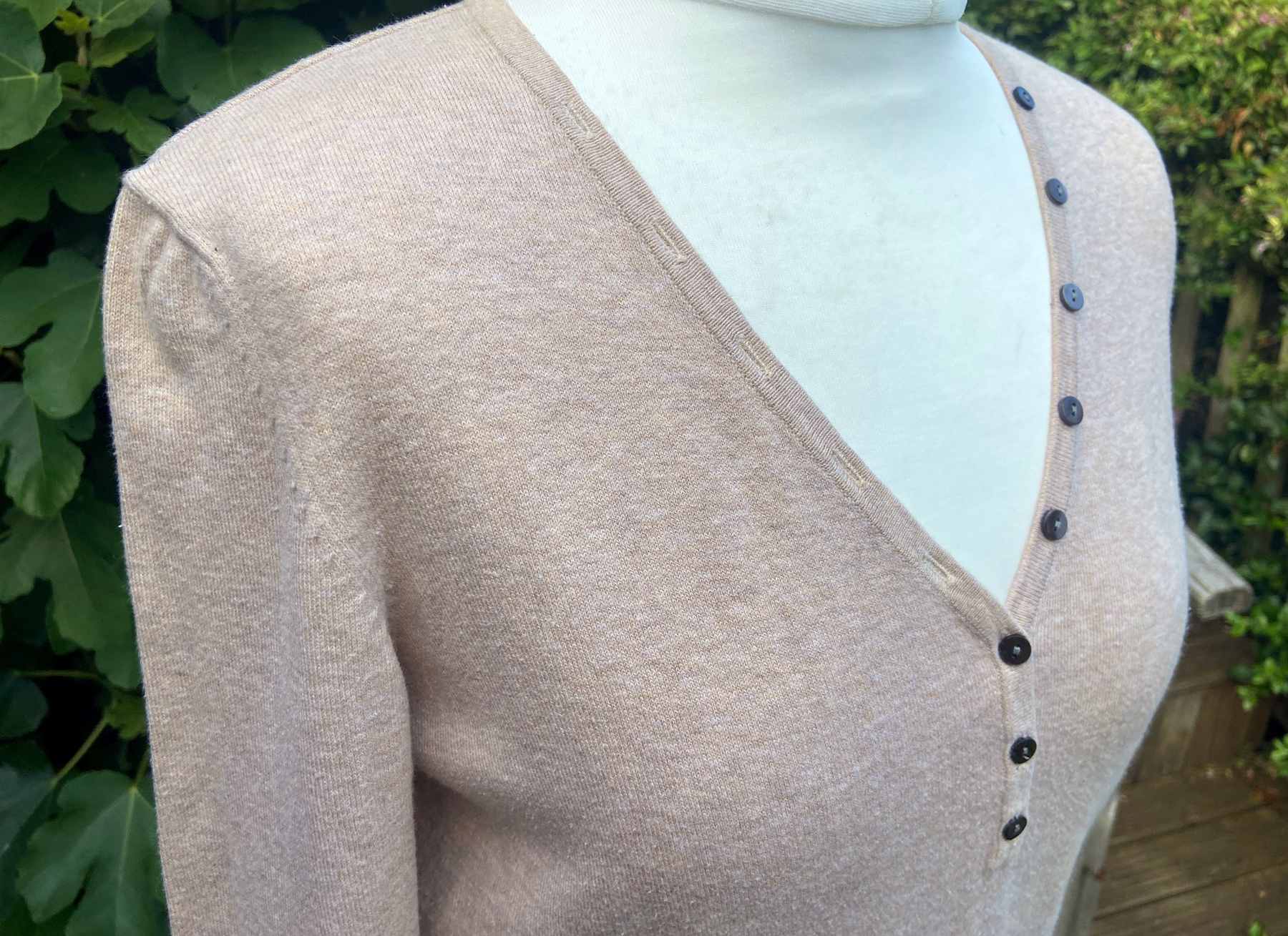 Beige V Neck Lightweight Jumper LAURA ASHLEY UK14 (40) Stretch Cotton Button Detail - Image 5