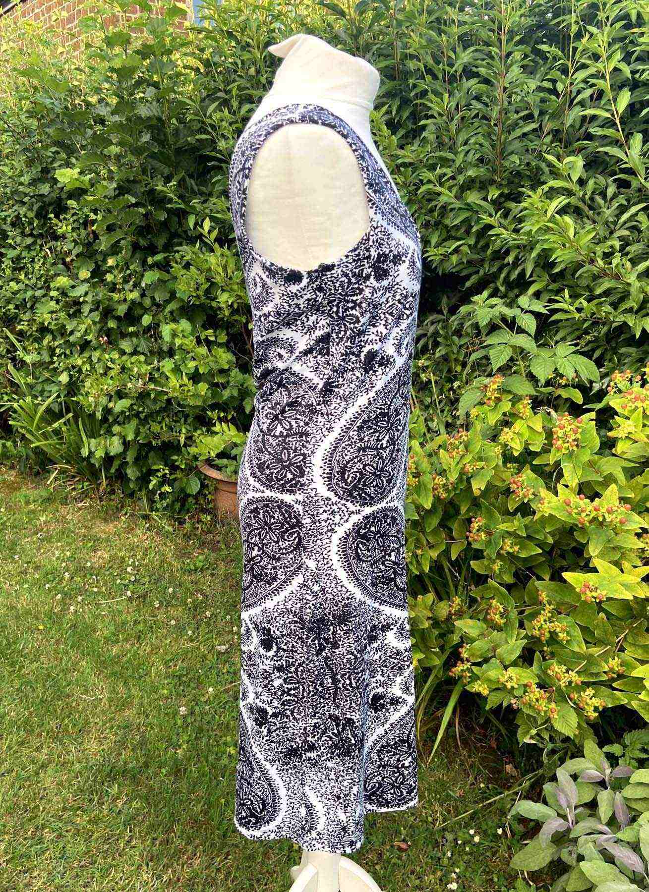 OUI Set Designer Black White Paisley Sheath Dress UK 12-14 Sleeveless Stretch All Season - Image 3