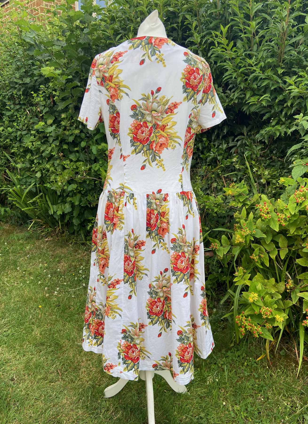 M&S VINTAGE Cream Red Floral Tea Dress Size UK 14 80s Button Front Cotton Summer - Image 4