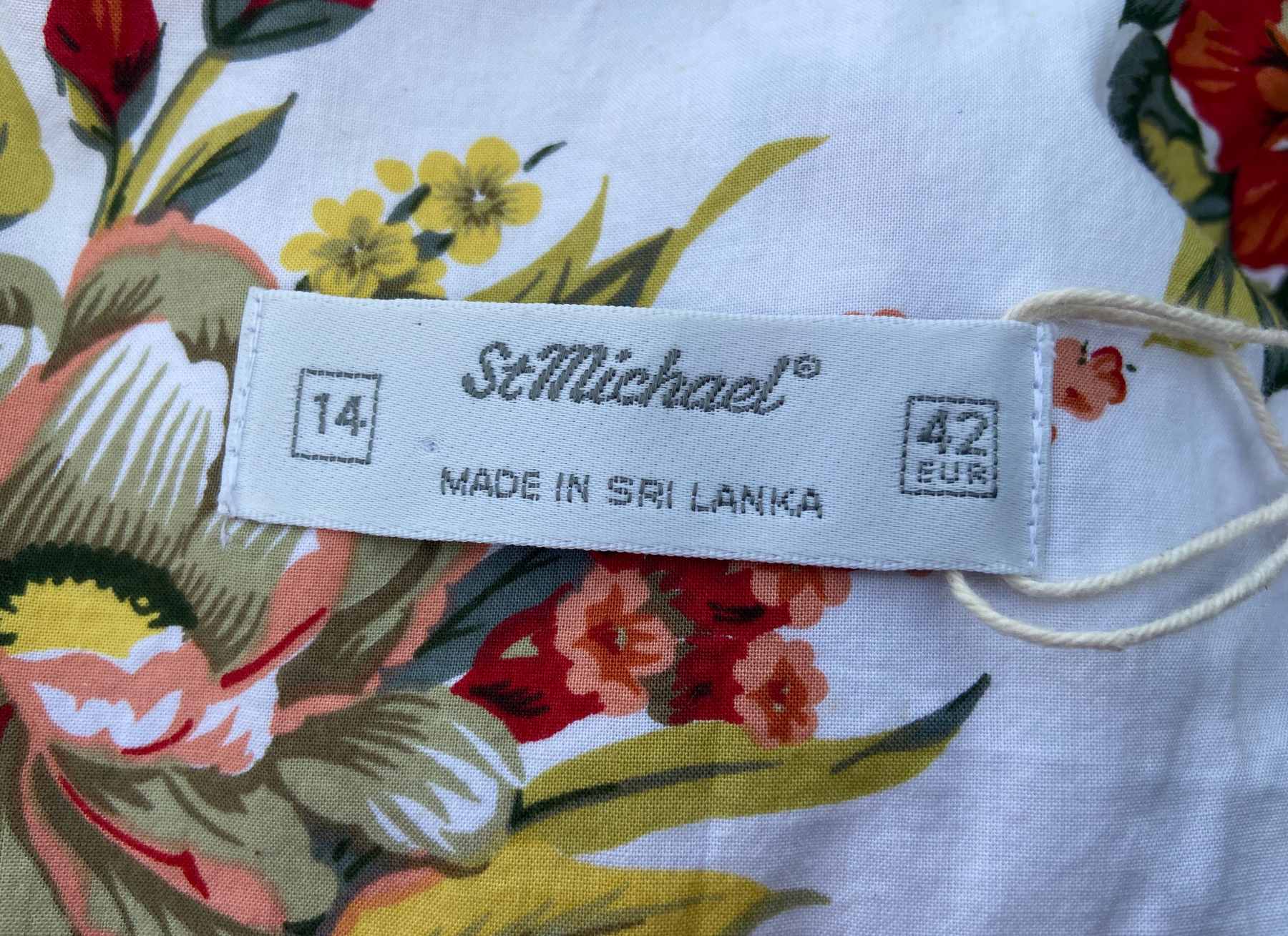 M&S VINTAGE Cream Red Floral Tea Dress Size UK 14 80s Button Front Cotton Summer - Image 7