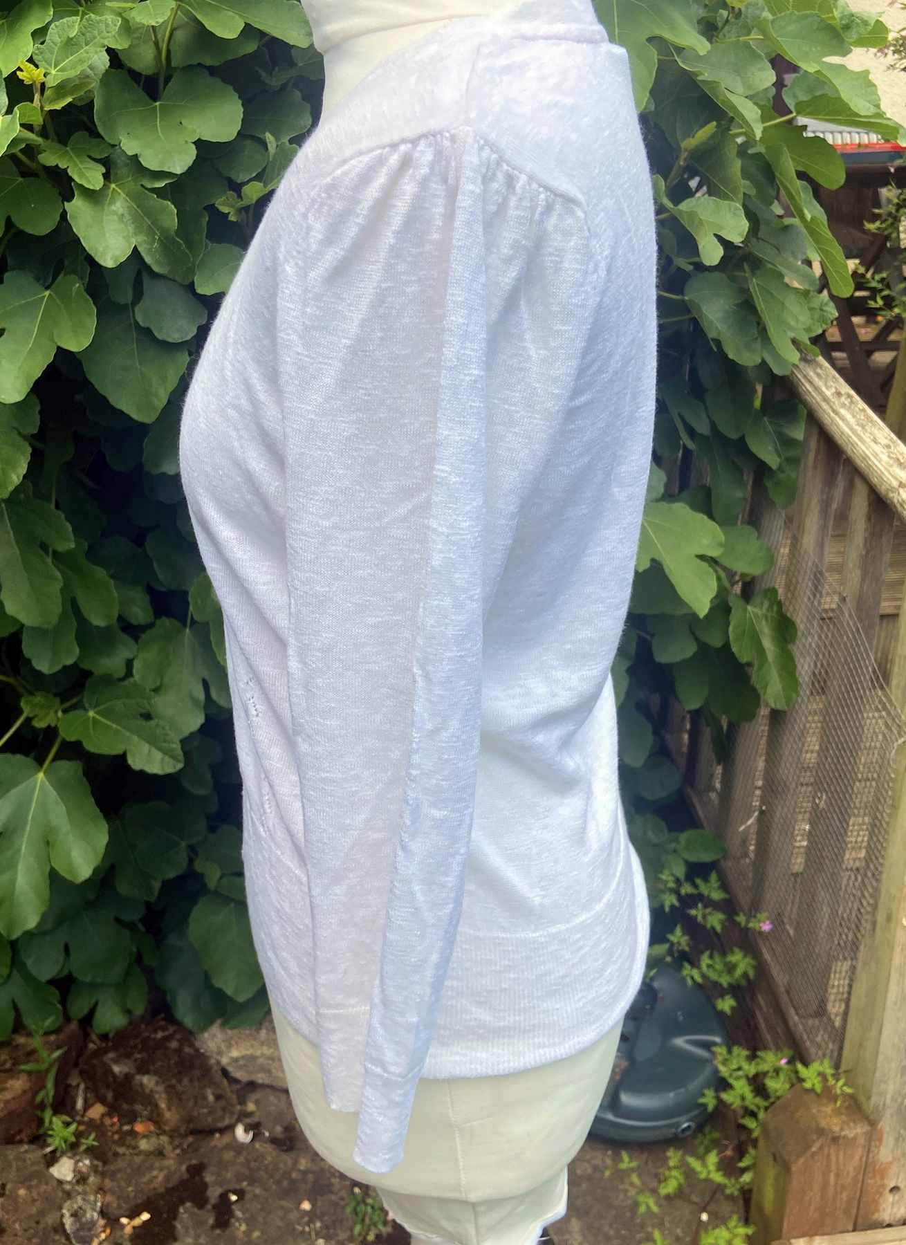 White V Neck Cardigan LAURA ASHLEY Size UK 12 Linen Cotton Blend Fine Knit - Image 3