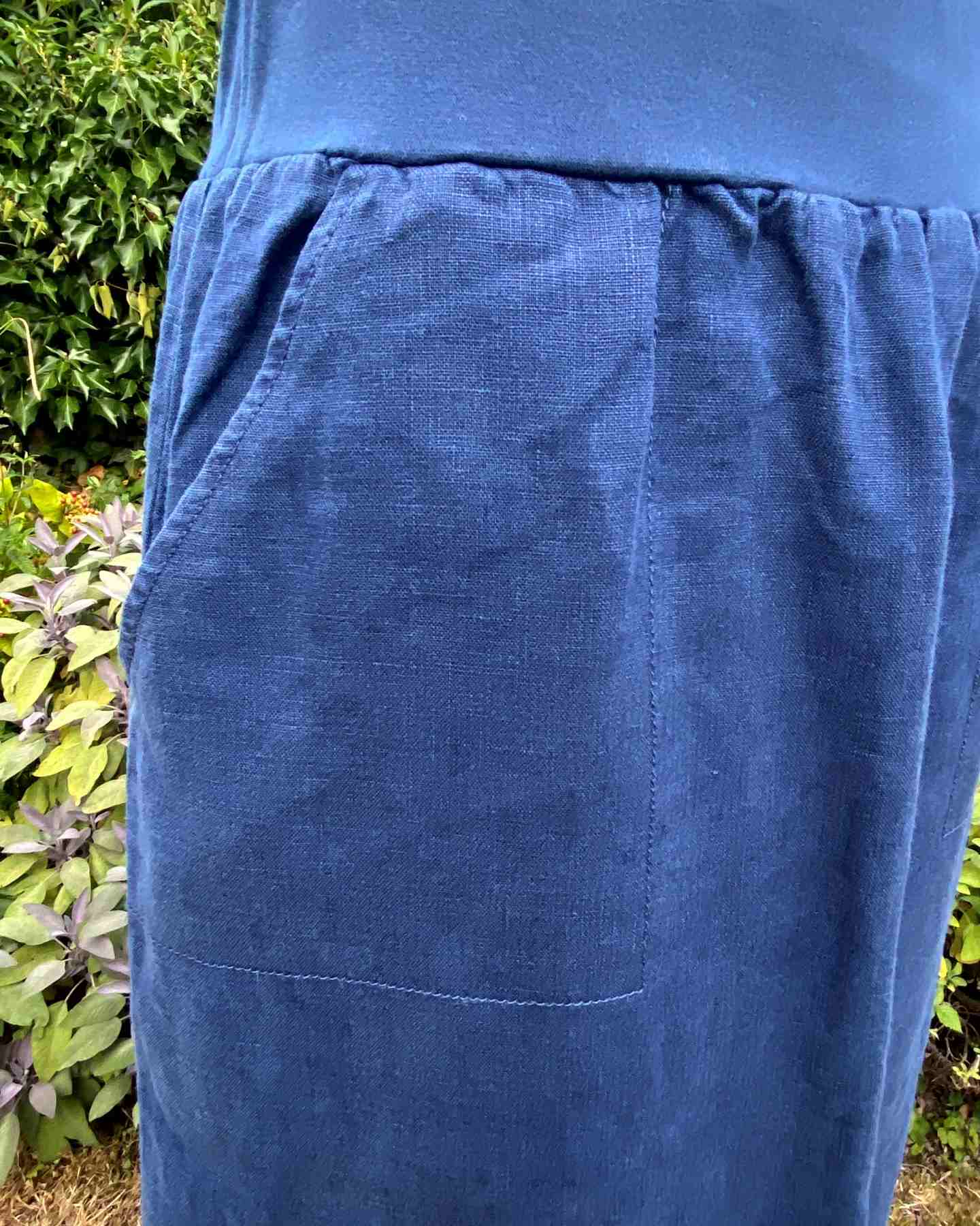SEASALT Navy Blue Linen Straight Skirt UK10 Angel Ray Pockets Back Split Elastic Waist Midi - Image 5